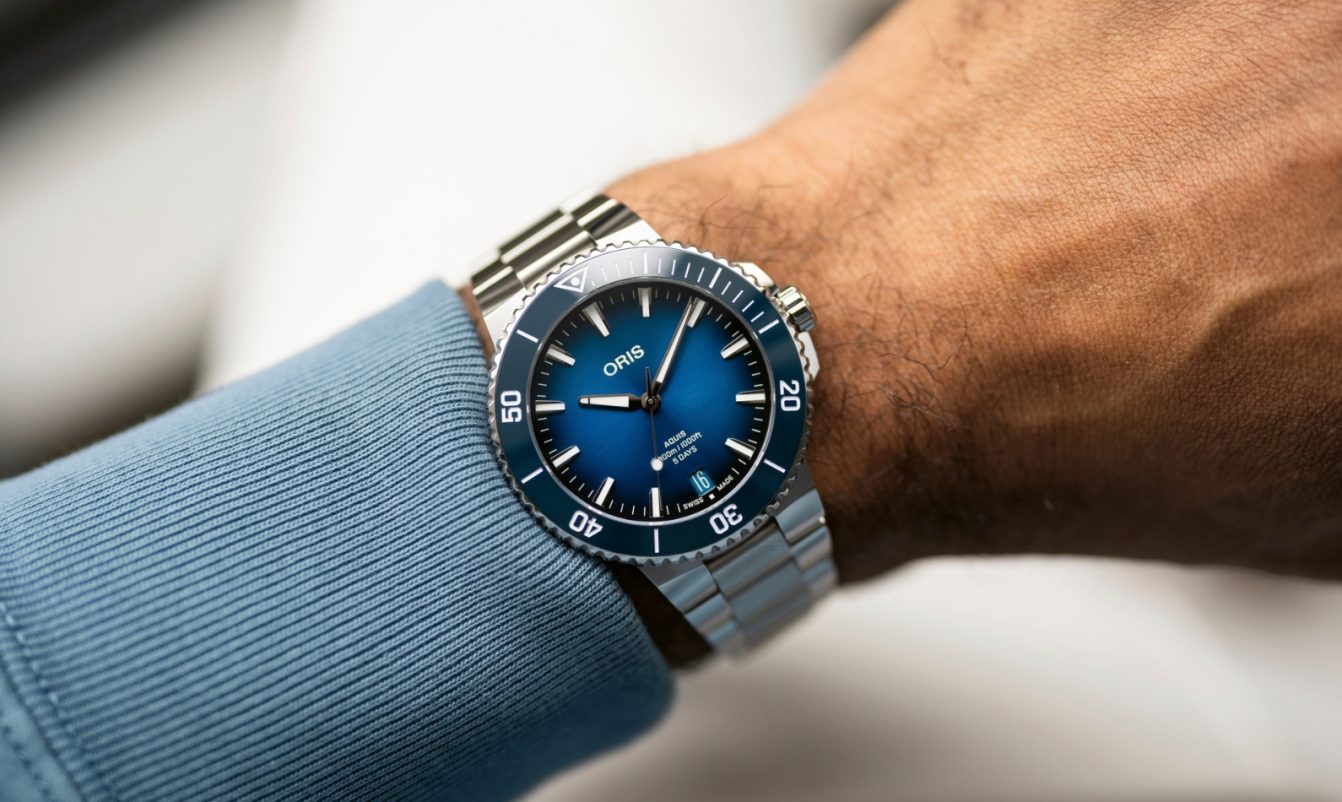 ORIS מעלה את הרף: Aquis Date חדש בשוק