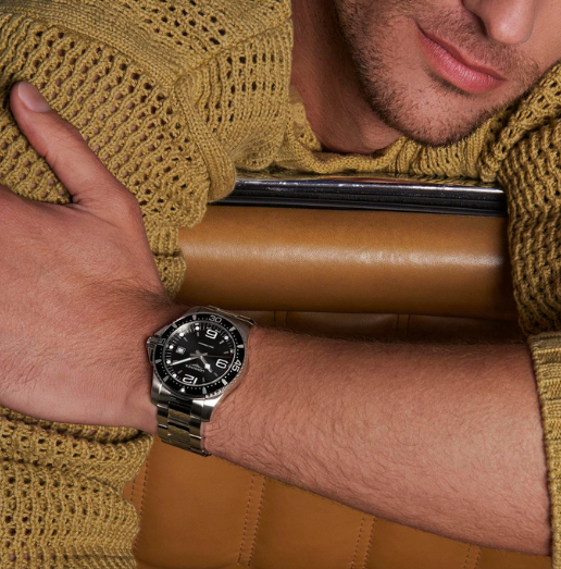 LONGINES
